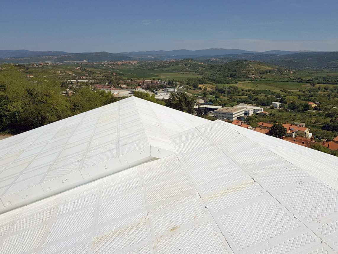JUBHome ROOF z razgledom