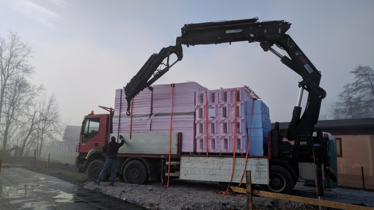 Dostava izolacija temeljne plošče v Vnanjih Goricah